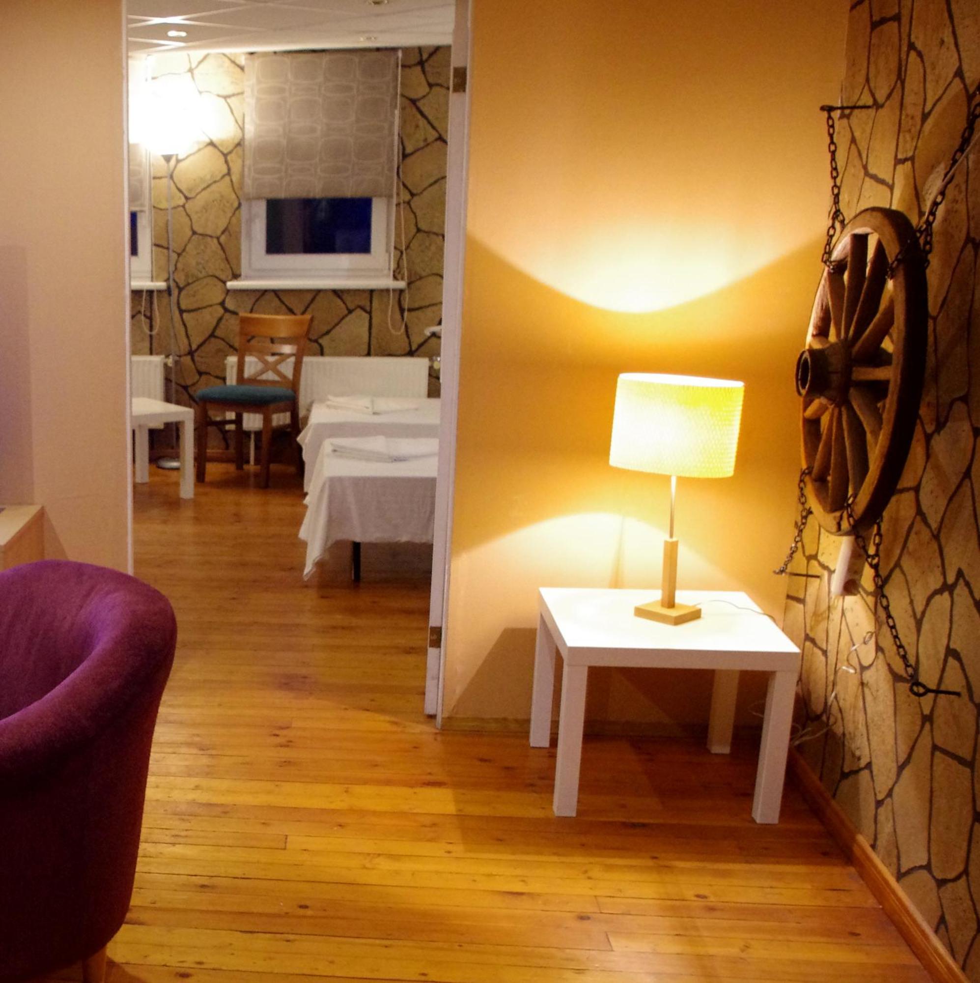 Villand Hotel With Free Private Parking And Self Check In Riga Eksteriør billede
